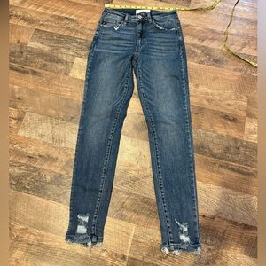 NWOT KanCan Skinny Jeans